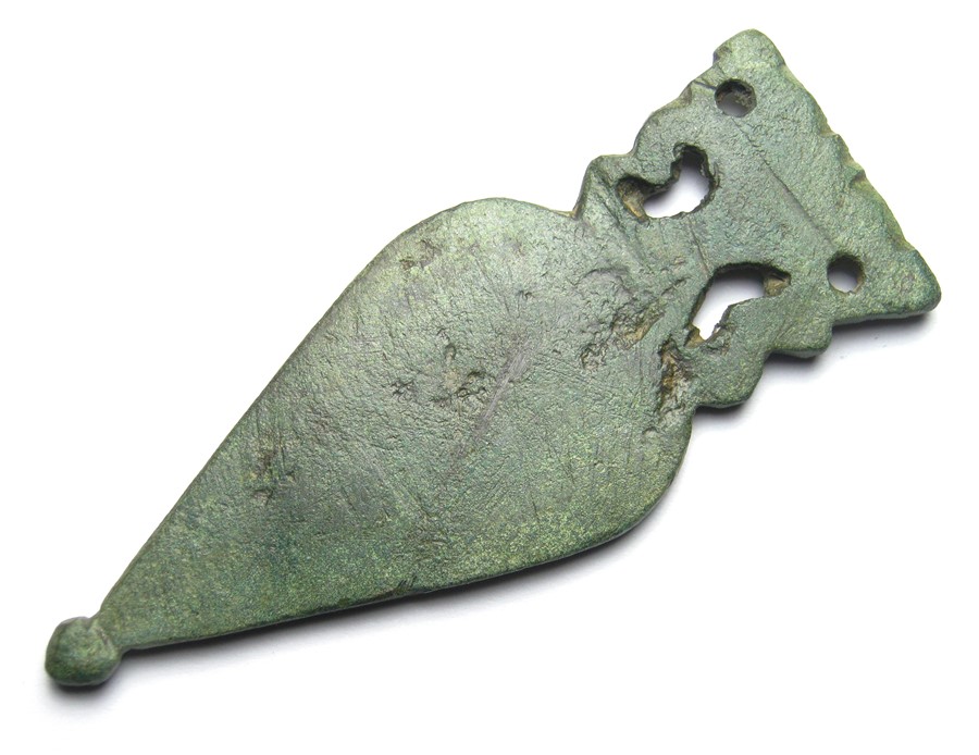 Roman Military Strap-End.   Circa 3rd - 4th century AD. Size: 58.91 mm. A large copper-alloy Roman - Image 2 of 2