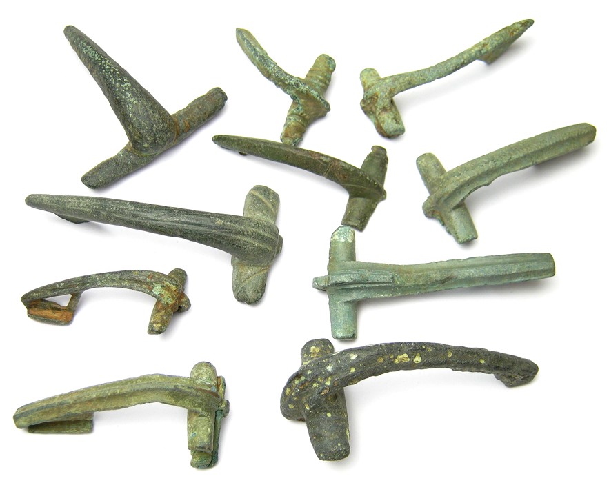 Roman Brooch Group.   Circa 2nd - 3rd century AD. Collection of brooches of various styles. Ref: