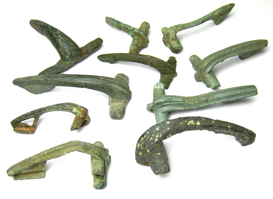 Roman Brooch Group.   Circa 2nd - 3rd century AD. Collection of brooches of various styles. Ref: - Image 2 of 2