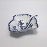 A Lowestoft Blue and White Leaf Shaped Pickle Dish Painted with the Grape and Vine Pattern Date