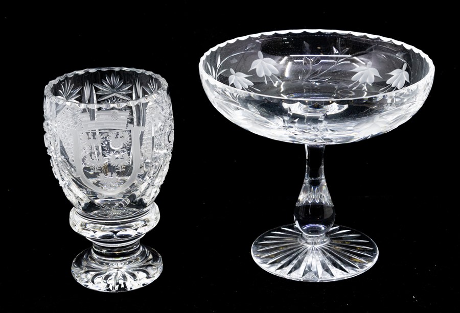 A modern cut glass large beaker / chalice, hobnail cut panels, the front engraved with Coat-of-Arms