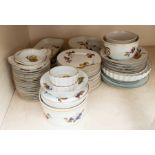 ***AUCTIONEER TO ANNOUNCE LOT WITHDRAWN*** A good collection of Royal Worcester Evesham dinner ware,