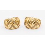 A pair of 9ct gold earrings with alternating chevrons of polished and matt gold, approx. 20 x