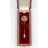 A 9ct gold Freemasonry pin, length approx 55mm, weight approx 1.6gms