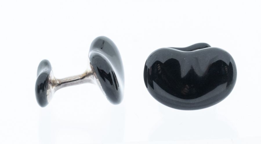 Elsa Peretti for Tiffany & Co, a pair of onyx and silver kidney bean cuff links, approx 2cm, total