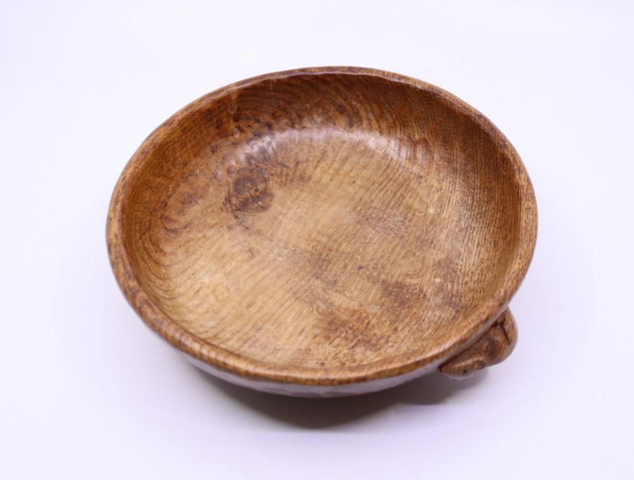 A Carved mouseman bowl,diameter: 24.5cm (approx.), height: 8cm (approx.) - Image 2 of 5