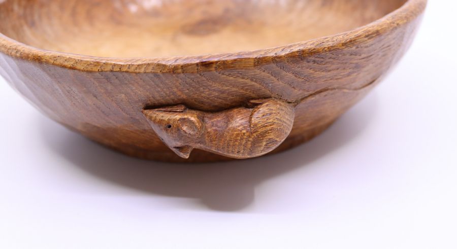 A Carved mouseman bowl,diameter: 24.5cm (approx.), height: 8cm (approx.) - Image 5 of 5