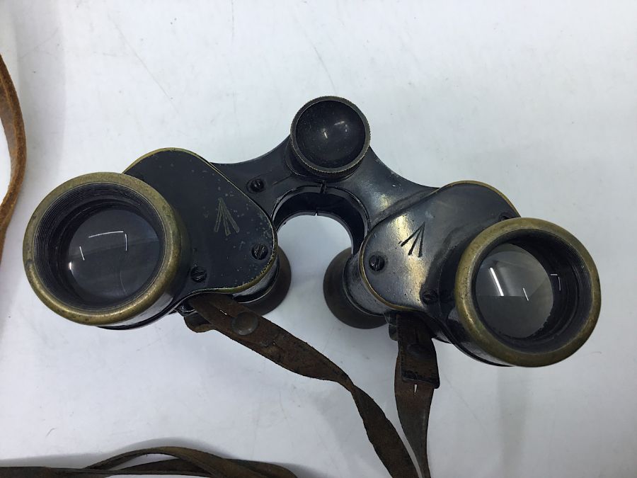 a pair of WWI British military binoculars, Prismatic No 3 (Mark II), Carl Zeiss, dated 1915 to - Image 4 of 5