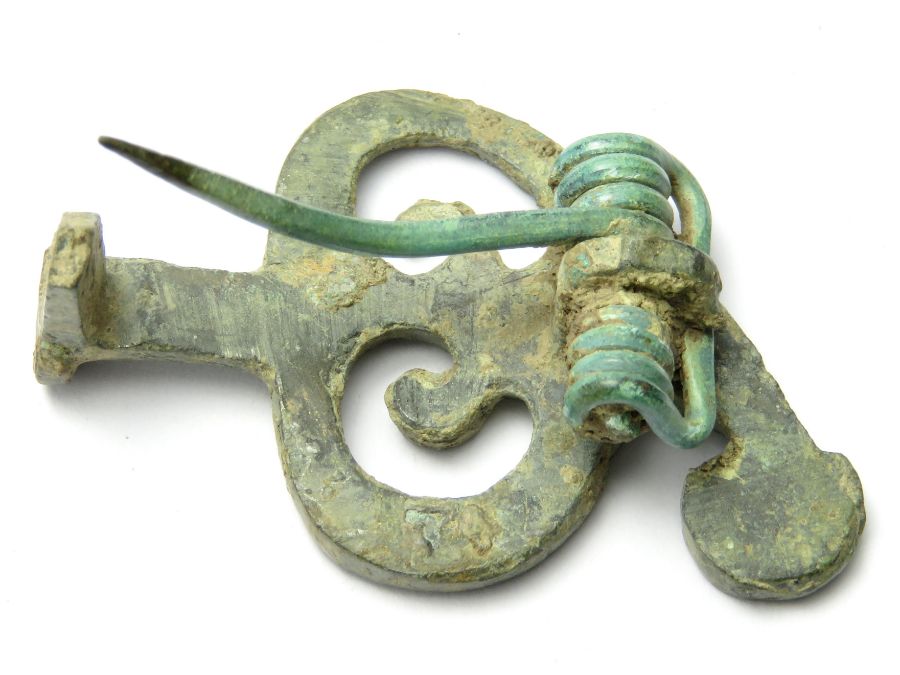 Roman trumpet style plate brooch, tinned on the front face. 40mm x 28mm, 14.4g. - Image 3 of 4