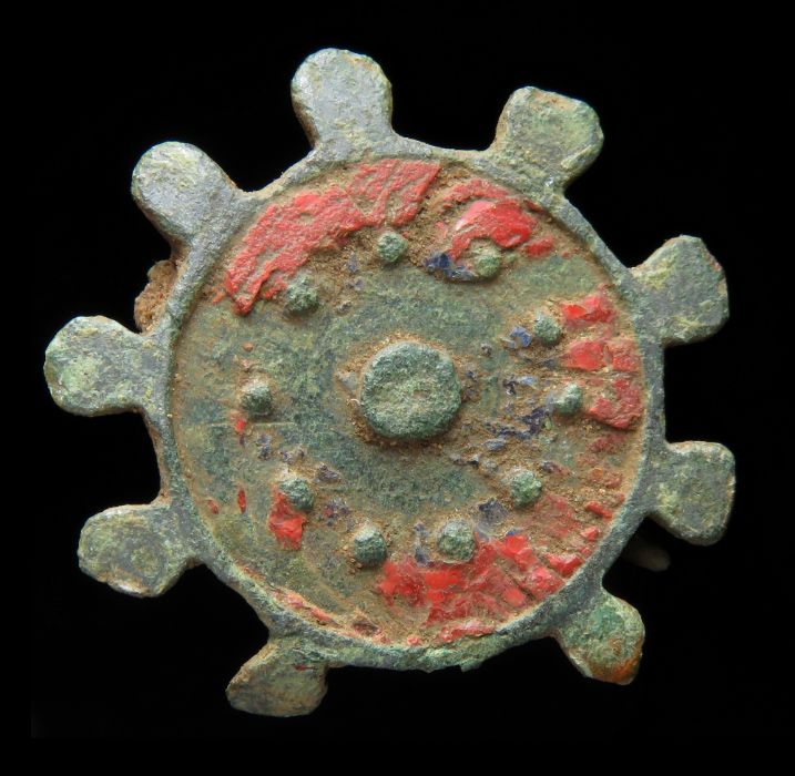 Roman Brooch  Circa, 2nd century AD. Copper-alloy, 2.81 g, 33.51 mm. A circular plate brooch with