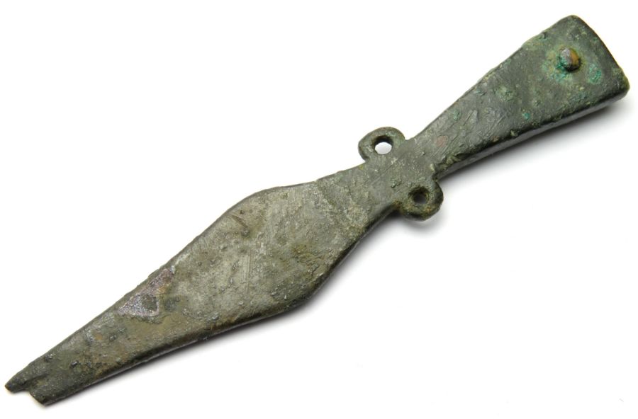 Roman Strap-End  Circa, 4th century AD. Copper-alloy, 70 mm x 17 mm. 10.6 g. A cast bronze strap end - Image 3 of 4