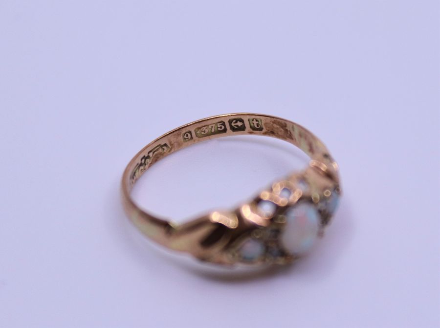 **WITHDRAWN**An Opal ring - Bild 4 aus 4