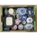 A quantity of Wedgwood jasper small decorative boxes, dishes, candlestick etc