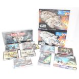 Star Wars: A collection of assorted Star Wars puzzles and games to include: sealed Monopoly Star