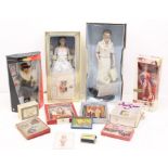 Dolls: A collection of assorted modern dolls to comprise: Franklin Mint Princess Diana and Kate