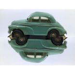 Victory: A boxed Victory Industries, Surrey, battery operated, 1:18 Scale, Morris Minor Saloon,