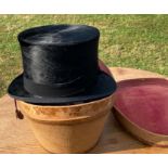 An early 20th cent Top hat case with hat en suite