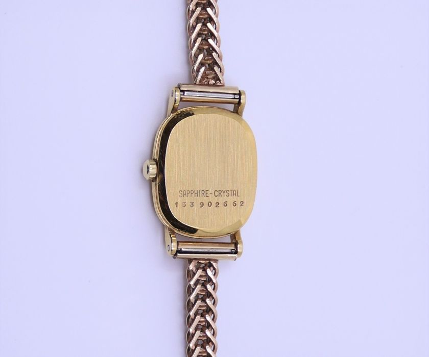 A 9ct gold ladies watch - Image 3 of 4