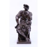 A 19th cent patinated French bronze depicting a "Thinking" Roman officer, H: 23cm (approx.)