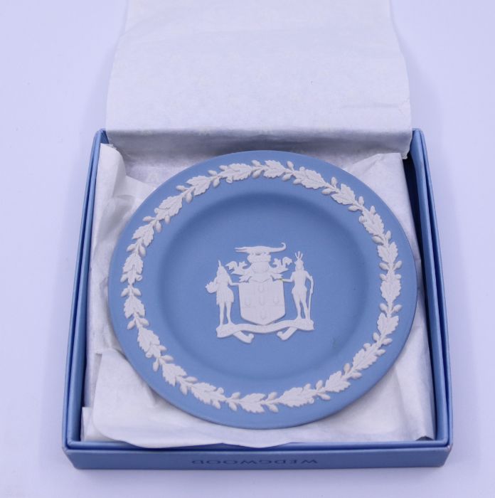 A Wedgwood jasperware plate Provenance Property of Baroness Betty Boothroyd
