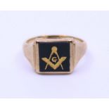 A 9ct gold Masonic interest ring