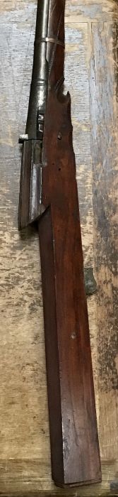 Antique Eastern matchlock musket & powder flask, hardwood stock (damaged) missing parts of the - Image 5 of 8