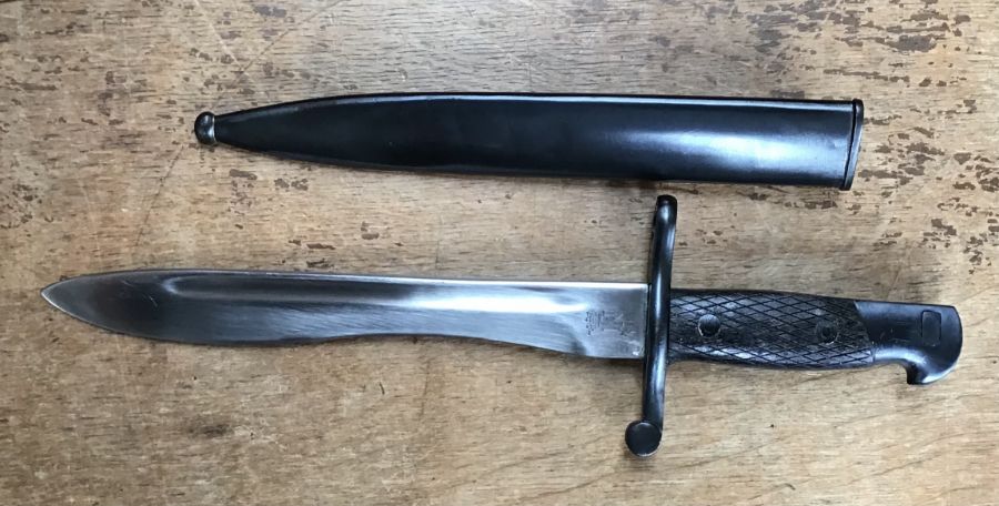 Spanish Bolo Machete Bayonet 2302M by FN Toledo Arms Factory with Scabbard.