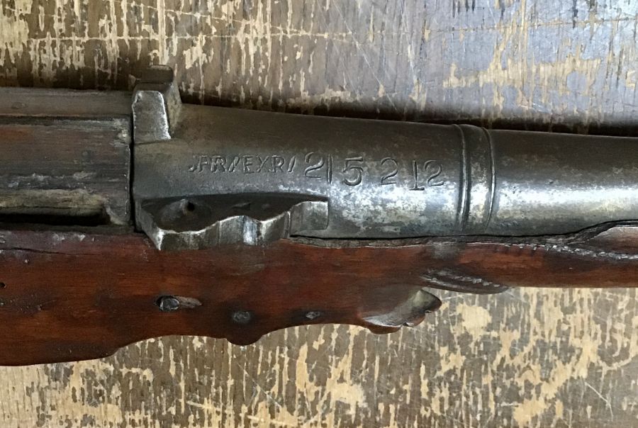 Antique Eastern matchlock musket & powder flask, hardwood stock (damaged) missing parts of the - Image 8 of 8