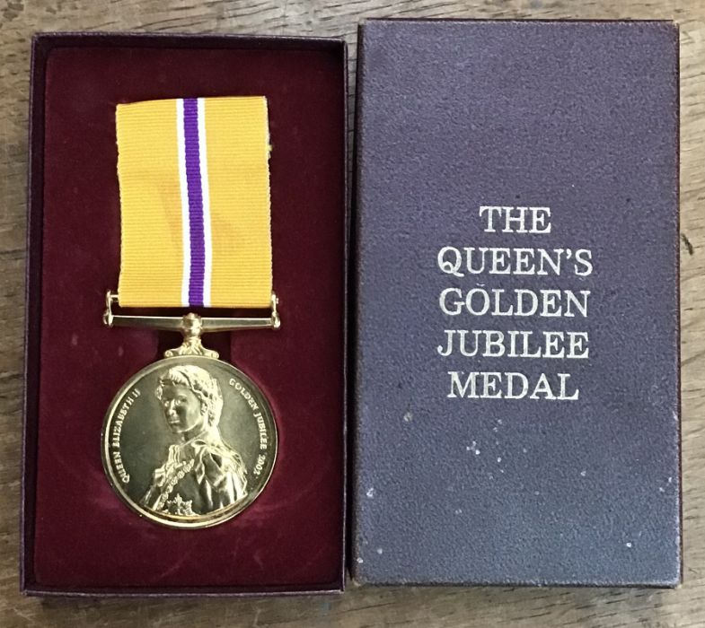 Queens golden jubilee medal in Original Case.