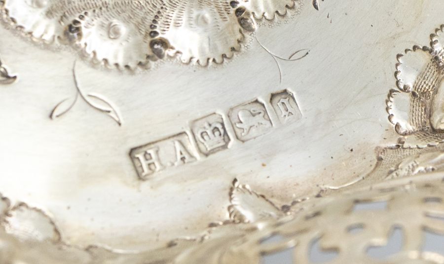 A pair of late Victorian silver tazze / bowls, shaped circular with openwork scrolling borders, - Image 3 of 4