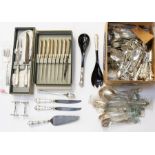 A mid 20th Century American silver Strasbourg pattern twelve piece flatware service, by Gorham to