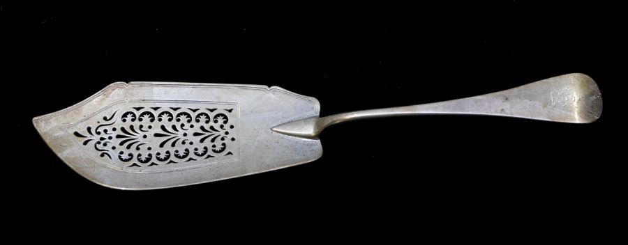 An early Victorian Old English pattern silver fish slice, the blade with geometric pierced