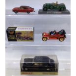 Dinky: A boxed Dinky Toys, Rolls-Royce Phantom V Limousine, 152; together with a boxed Corgi