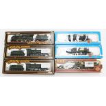 OO Gauge: A collection of six assorted OO Gauge locomotives to comprise: Mainline Hinton Manor,