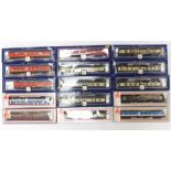 Lima: A collection of fifteen boxed Lima OO Gauge coaches / rolling stock to comprise: 305306,