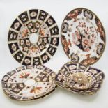 Royal Crown Derby Duesbury- and Old Japan-patterned plates, a saucer, a lozenge-shaped dish and a