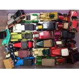 Die cast: large quantity of mixed playworn die cast vehicles. To include Matchbox, Lledo etc. Please