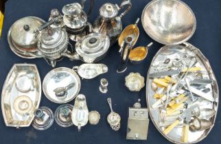 Collection of silver plate, EP, EPNS to include: Italian Sabatini modern vase; EPNS hammered bowl on
