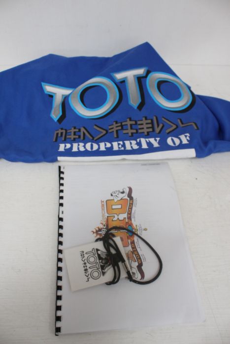 Toto Crew Laundry Sack + Laminate With Tour Dates And Concert Itinerary From 1999