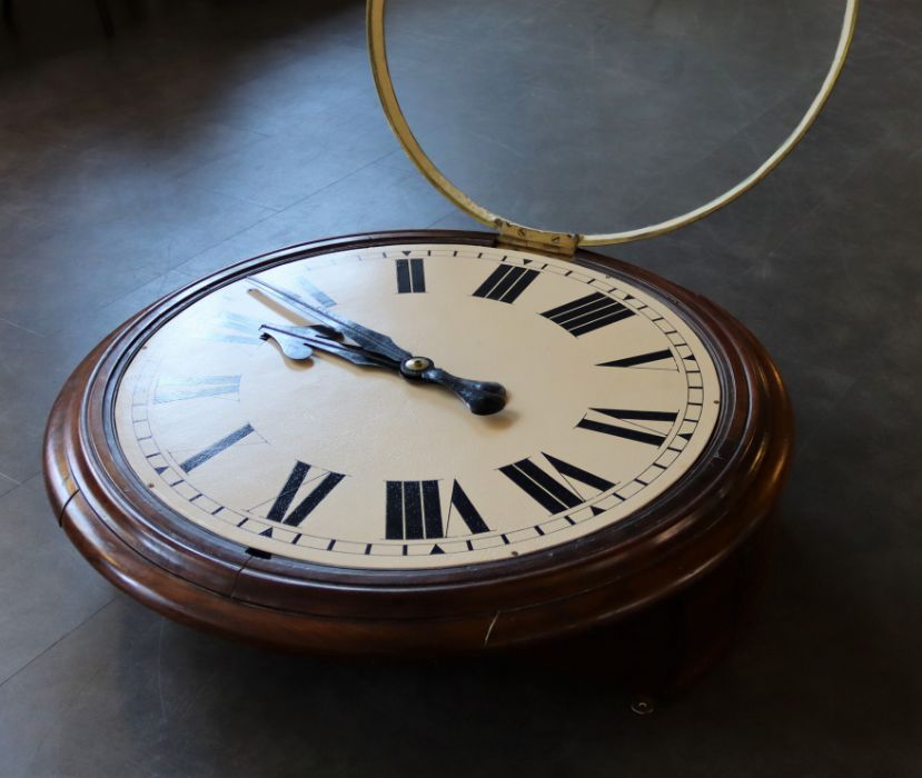 A large 19th cent Fusee wall clock 32inch dial  Good condition original fusee movement, working - Image 4 of 5