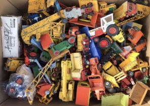Diecast: A good quantity of vintage playworn farm and construction vehicles. Approximately 100