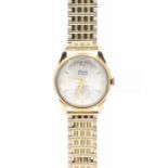 Timor - a gentleman's 9ct gold Timor wristwatch, 1965, round champagne dial, applied gold tone