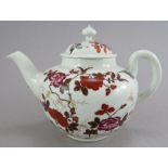 A rare eighteenth century Worcester hand-painted globular teapot and cover, c. 1756. It is decorated