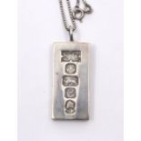 A Silver Ingot and chain, Sheffield, 1977, weight 35g.