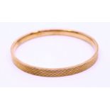 15ct gold slave bangle. Weight: approx. 18.78g, diameter: approx. 8cm