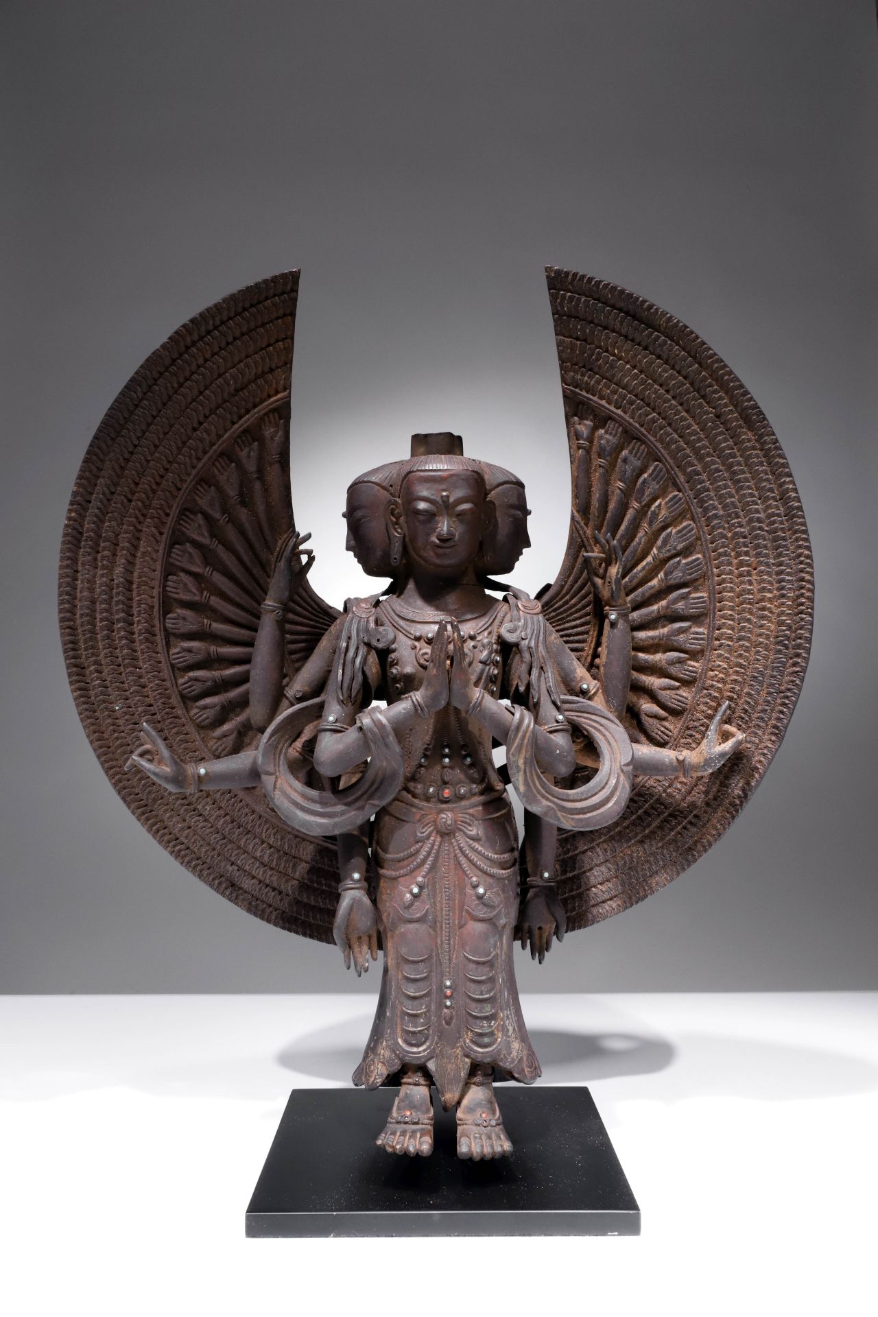 STANDING AVALOKITESHVARA - Image 2 of 3