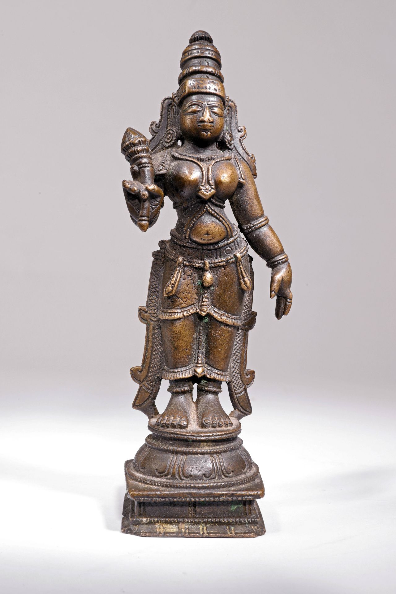 STANDING PARVATI