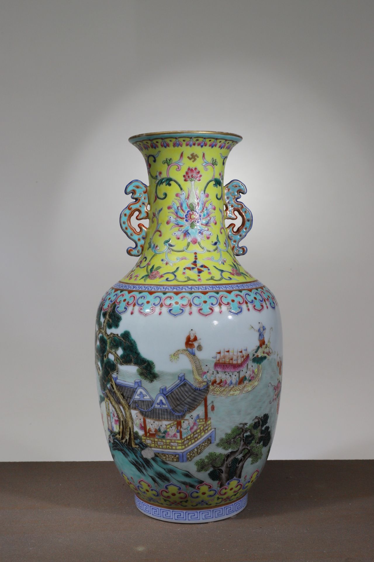 FOREIGN COLOR YELLOW GROUND VASE - Image 3 of 4