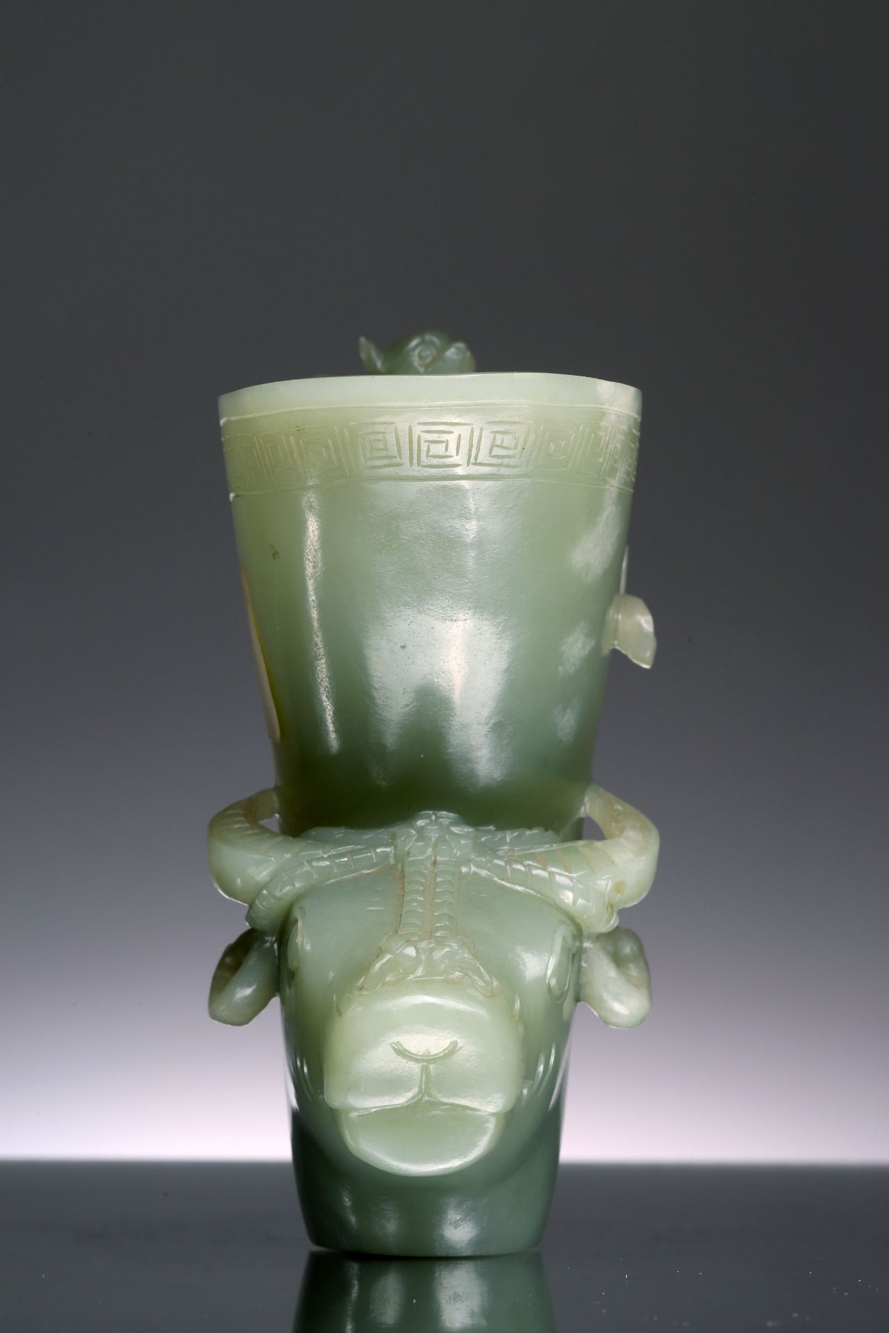 HE TIAN JADE OX-HEAD CUP - Image 4 of 4