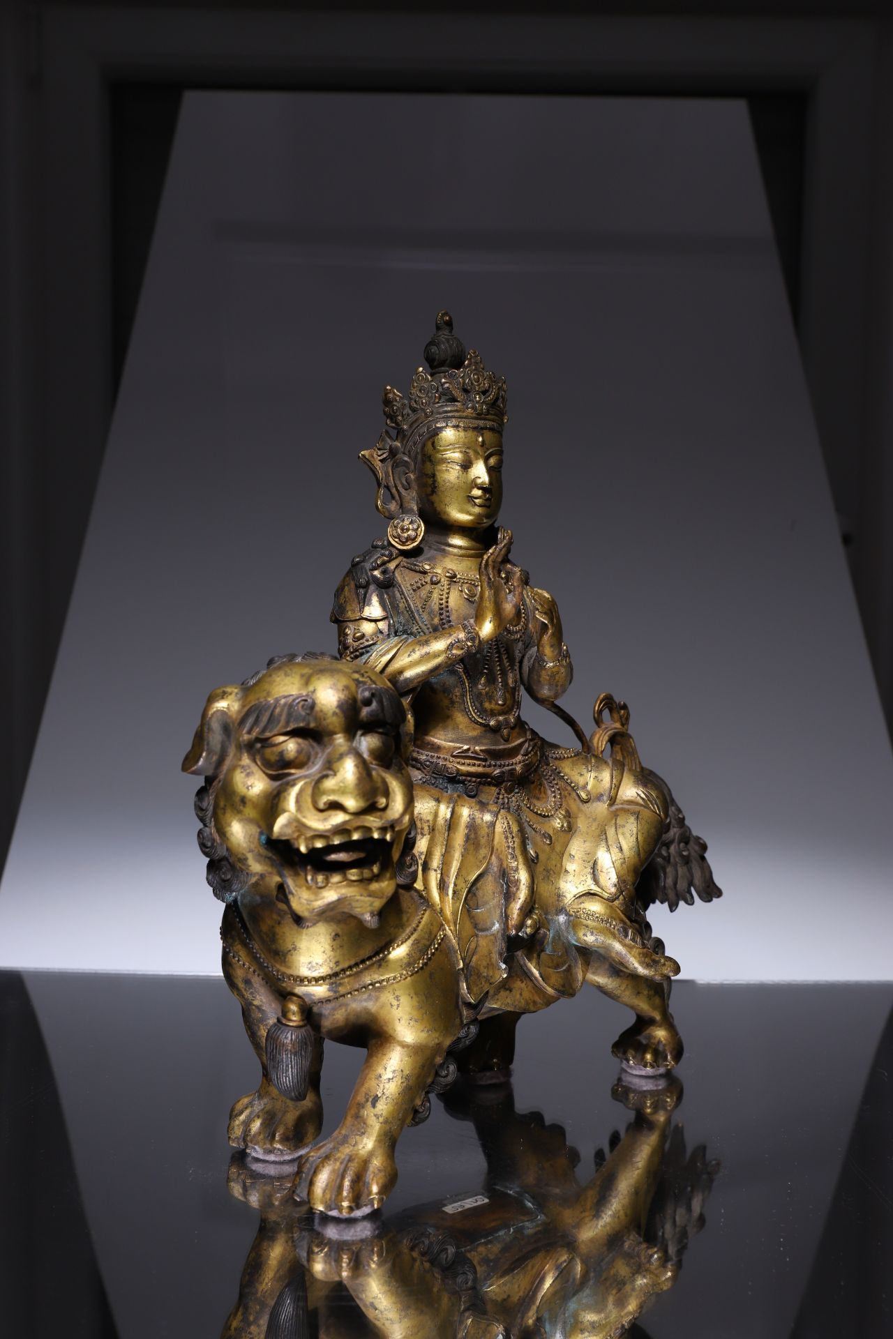 SITTING MANJUSRI ON LION - Image 3 of 3